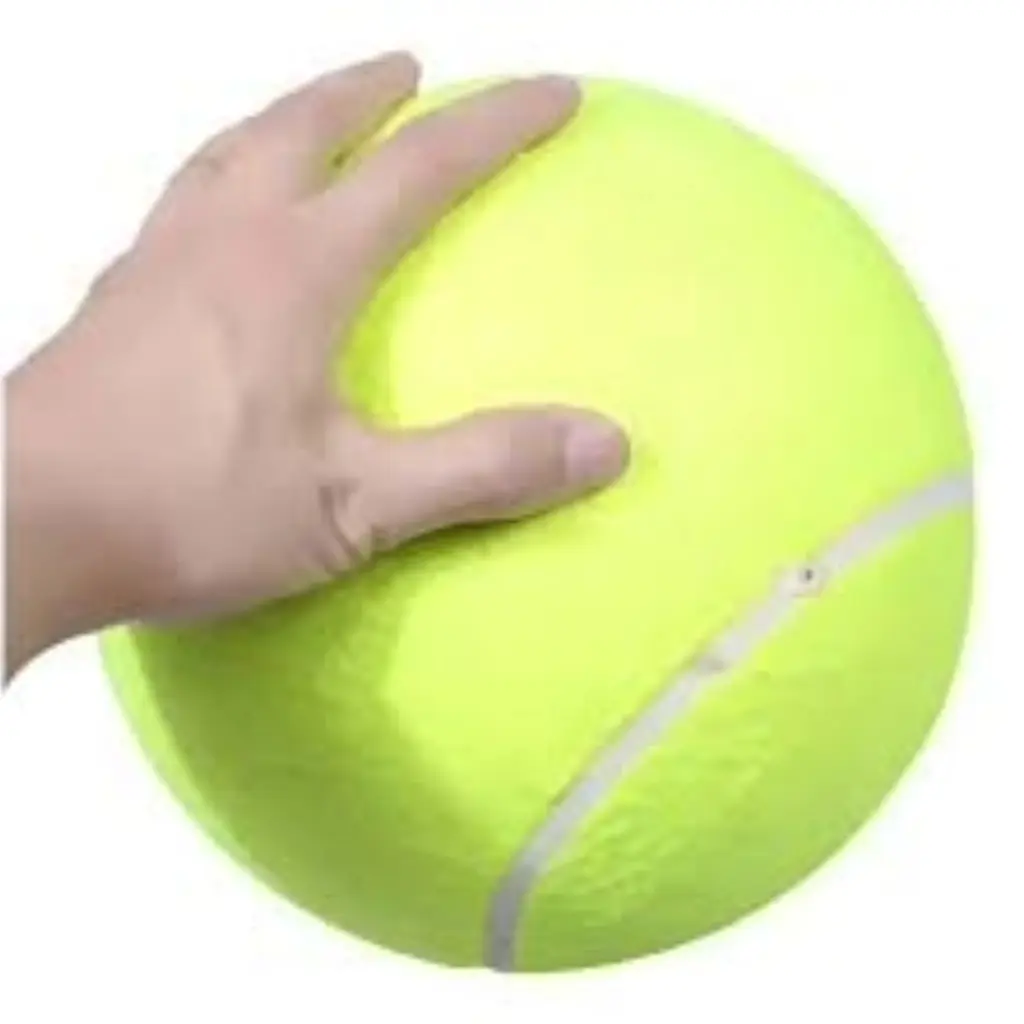 Pelota de tenis gigante