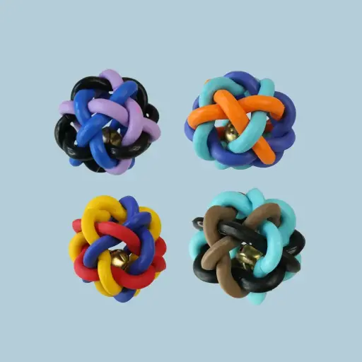 [8662250607020] Pelota trenzada con cascabel mediana